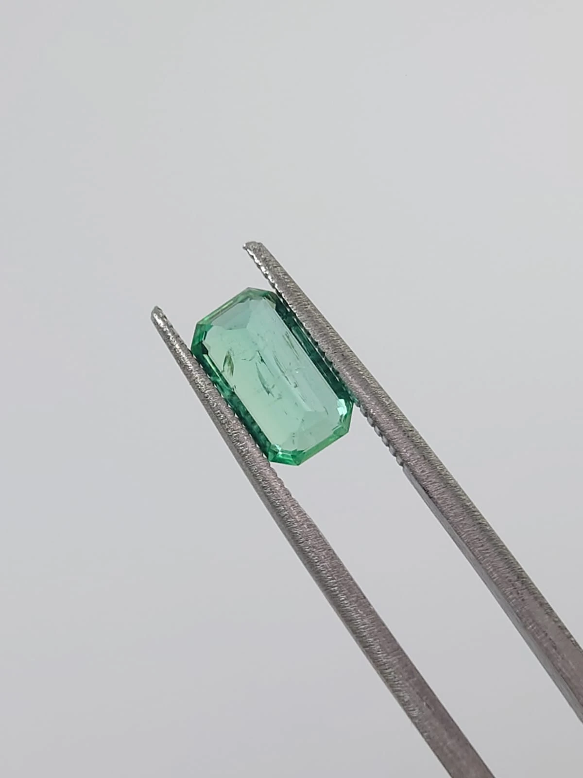 1.29ct Natural Emerald  Loose Gemstone from Panjshir Afghanistan — view 3